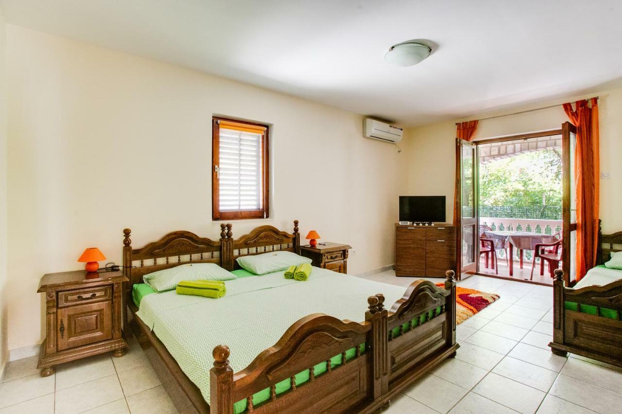 Villa Dionis Budva Dış mekan fotoğraf